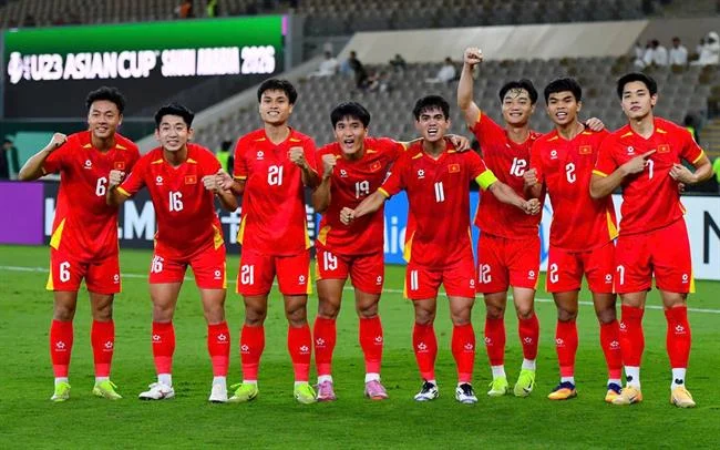 Hỗ trợ khách hàng AW8 24/7